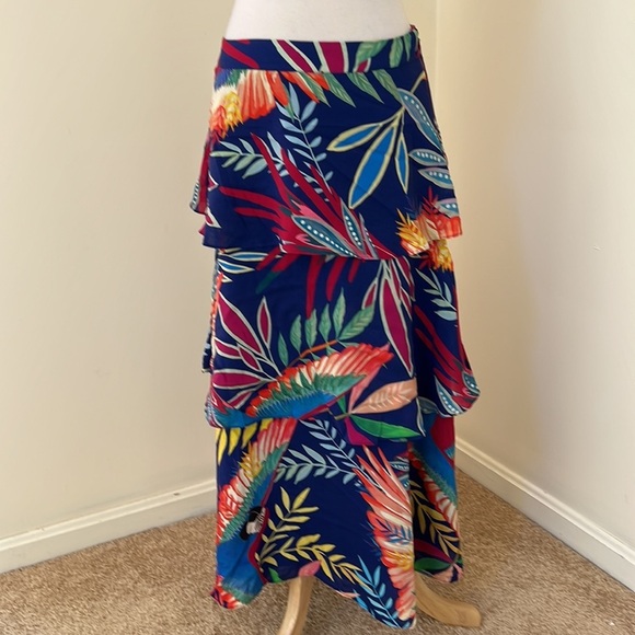 FARM RIO size M tropical leaf print layered skirt - Picture 2 of 10